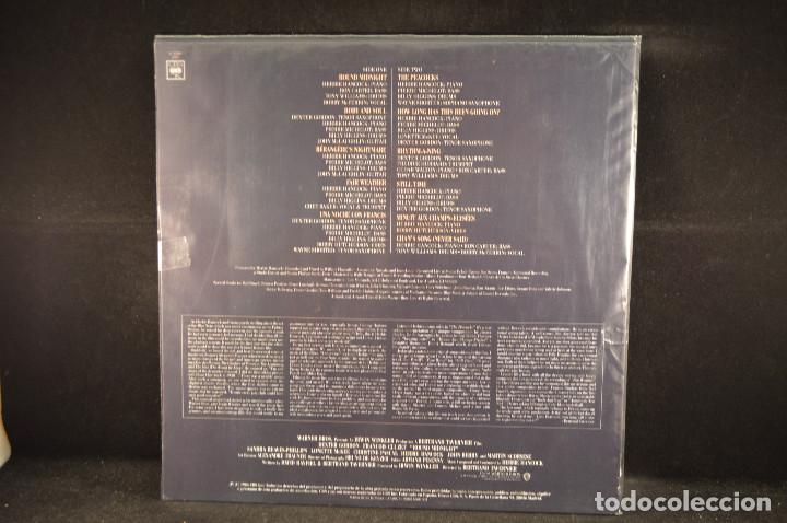 Discos de vinilo: BANDA SONORA ORIGINAL DE LA PELICULA ROUND MIDNIGHT - LP - Foto 2