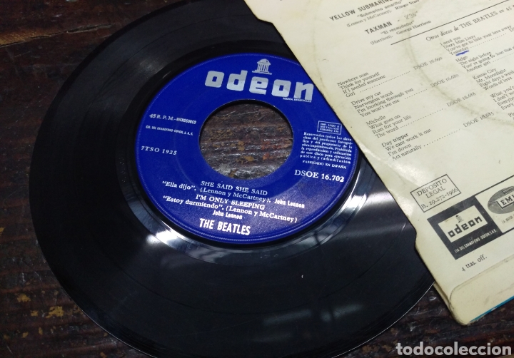 Discos de vinilo: Single The Beatles Yellow Submarine 1966 - Foto 4
