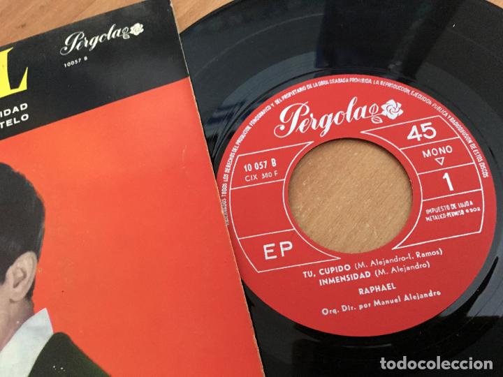 Discos de vinilo: RAPHAEL (TU, CUPIDO +3) EP ESPA&Ntilde;A 1966 (EPI11) - Foto 2