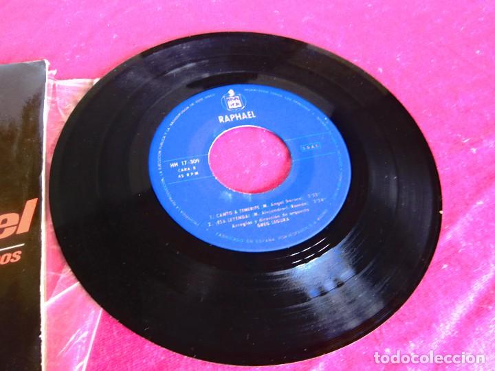Discos de vinilo: RAPHAEL LOS JOVENES ENAMORADOS SINGLE - Foto 2