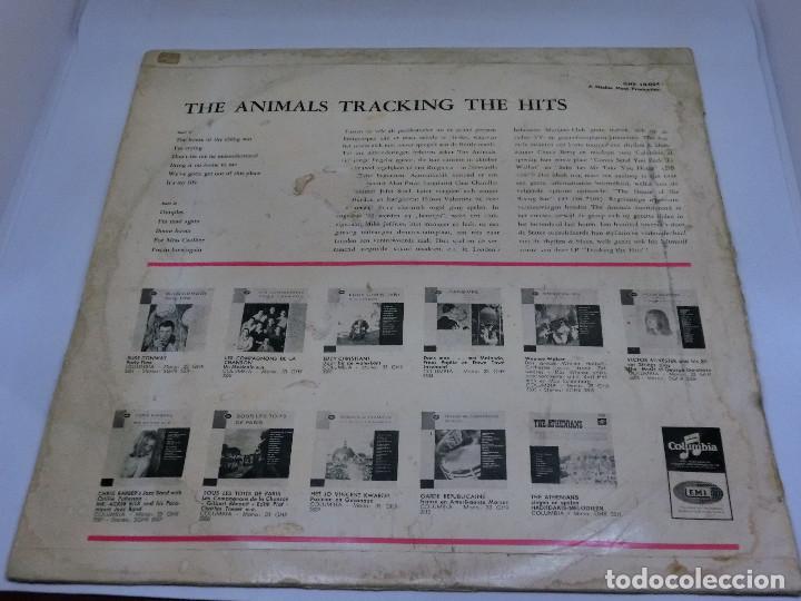 Discos de vinilo: THE ANIMALS - TRACKING THE HITS - LP - Foto 2