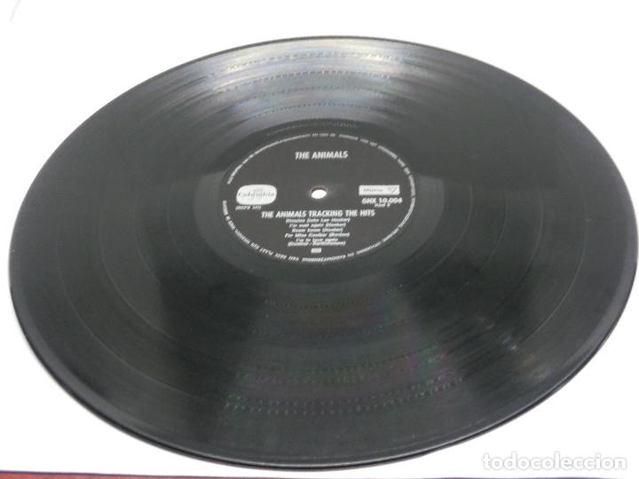 Discos de vinilo: THE ANIMALS - TRACKING THE HITS - LP - Foto 7