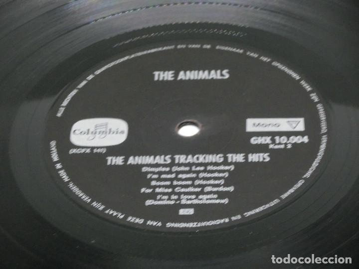 Discos de vinilo: THE ANIMALS - TRACKING THE HITS - LP - Foto 8