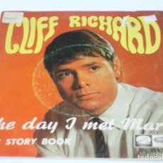 Discos de vinilo: SINGLE - CLIFF RICHARD - THE DAY I MET MARIE - OUR STORY BOOK - 1967