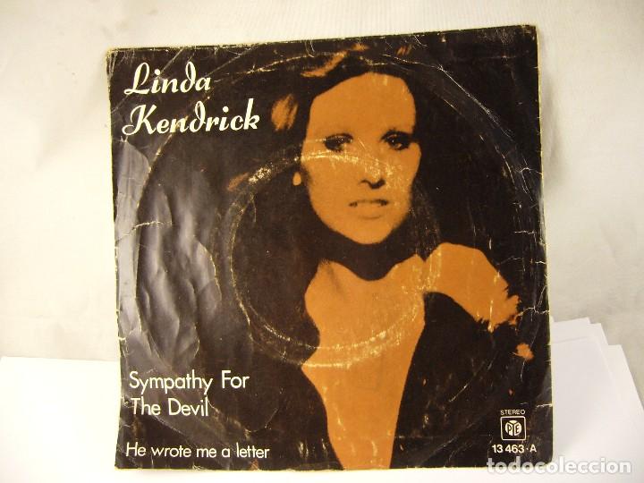Discos de vinilo: LINDA KENDRICK SYMPATHY FOR THE DEVIL SINGLE SPAIN - Foto 1