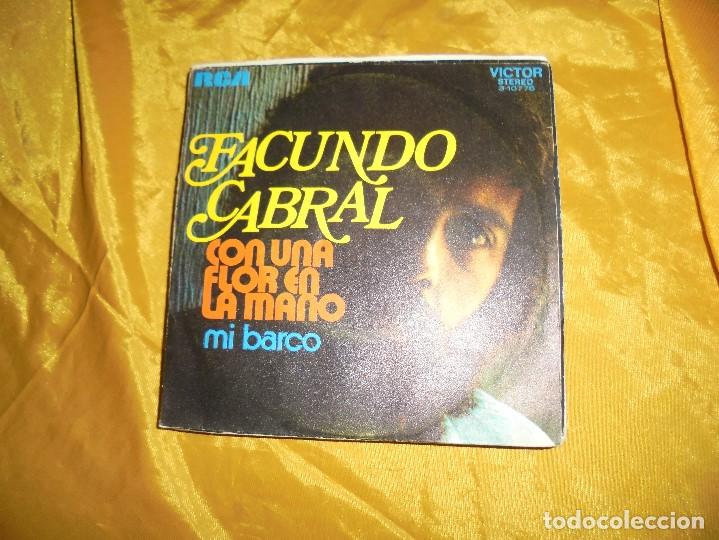Discos de vinilo: FACUNDO CABRAL. CON UNA FLOR EN LA MANO / MI BARCO. RCA 1972. IMPECABLE - Foto 1