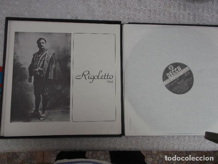 Discos de vinilo: RIGOLETTO PAVAROTTI DECCA CAJA CAJA 3LPS CON LIBRETO - Foto 4