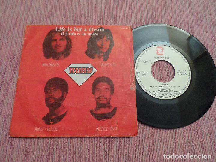 Discos de vinilo: RUBY - LIFE IS BUT A DREAM / RUNNIN BACK TO ME - Foto 1