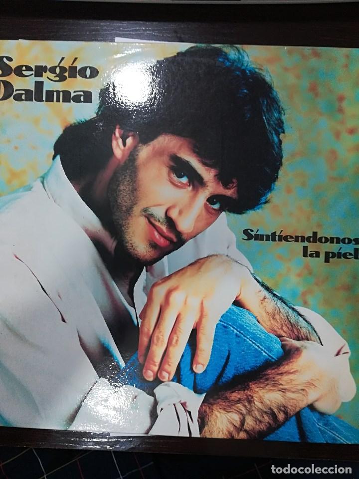 Discos de vinilo: SERGIO DALMA: SINTIENDONOS LA PIEL - Foto 1