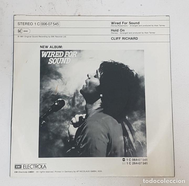 Discos de vinilo: Single Wired for Sound de Cliff Richard - Foto 2