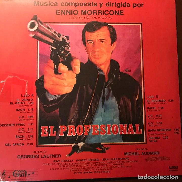 Discos de vinilo: LP argentino BSO El profesional a&ntilde;o 1981 - Foto 2