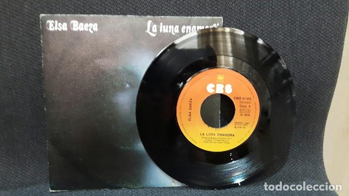 Discos de vinilo: ELSA BAEZA - LA LUNA ENAMOR&Aacute; - SINGLE - CBS - 1978 - Foto 3