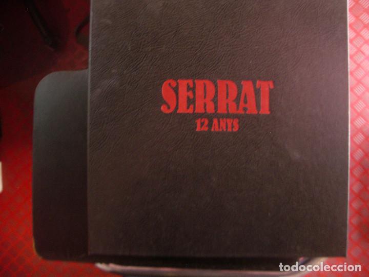 Discos de vinilo: SERRAT- 12 ANYS. CAJA DE 3 LPS. - Foto 1
