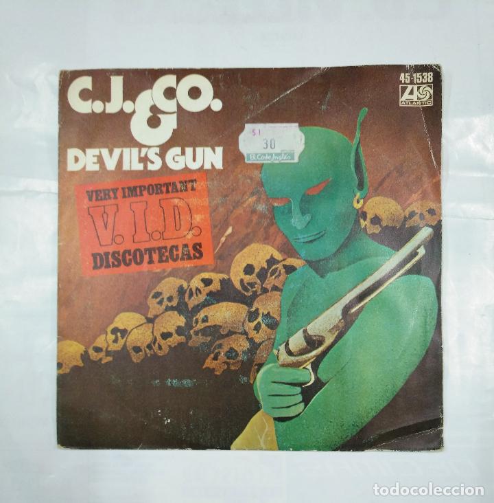 Discos de vinilo: C. J. & CO - DEVILS GUN. SINGLE. Tdkds9 - Foto 1