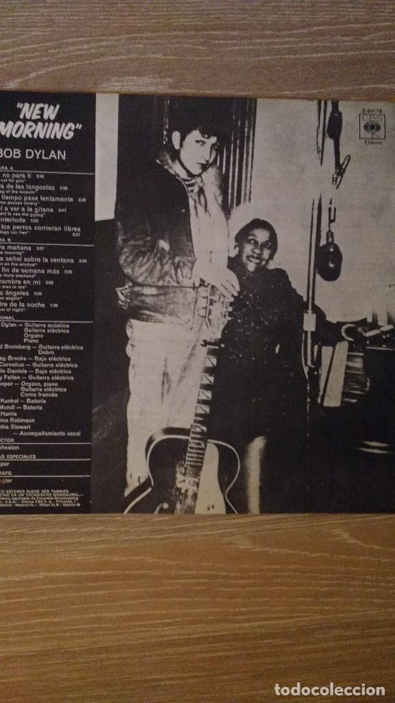 Discos de vinilo: DISCO DE BOB DYLAN, NEW MORNING , EDITADO EN ESPA&Ntilde;A - Foto 2