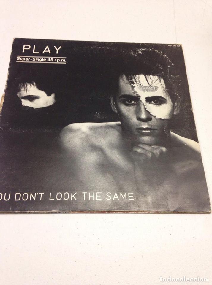 Discos de vinilo: Play -- You Dont Look The Same --maxi - Foto 1