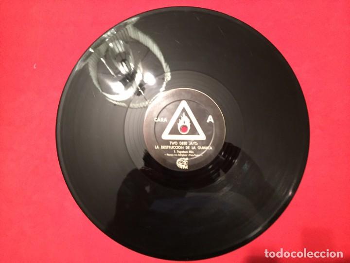 Discos de vinilo: Two Deee Jays &lrm;&ndash; La Destruccion De La Qu&iacute;mica - Foto 1