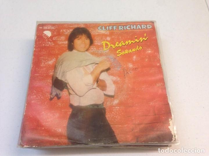 Discos de vinilo: Cliff Richard - Dreamin So&ntilde;ando (7--Single) - Foto 1