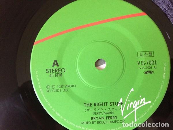 Discos de vinilo: promo single 7 Japon Bryan Ferry - The Right Stuff - Foto 2