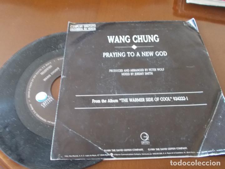 Discos de vinilo: WANG CHUNG. PRAYING TO A NEW GOD - Foto 2