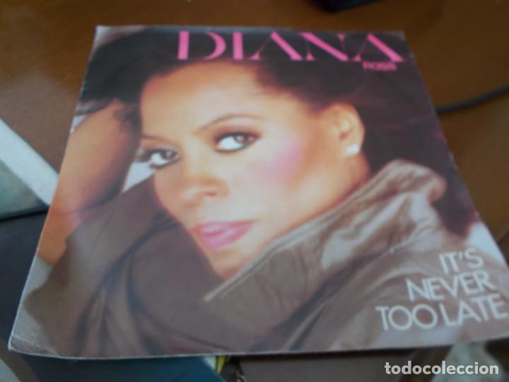 Discos de vinilo: DIANA ROSS. IT&acute;S NEVER TOOLATE. SWEET SURRENDER. - Foto 1