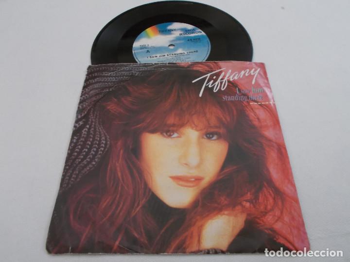 Discos de vinilo: TIFFANY. I SAW HIM STANDING THERE. - Foto 1