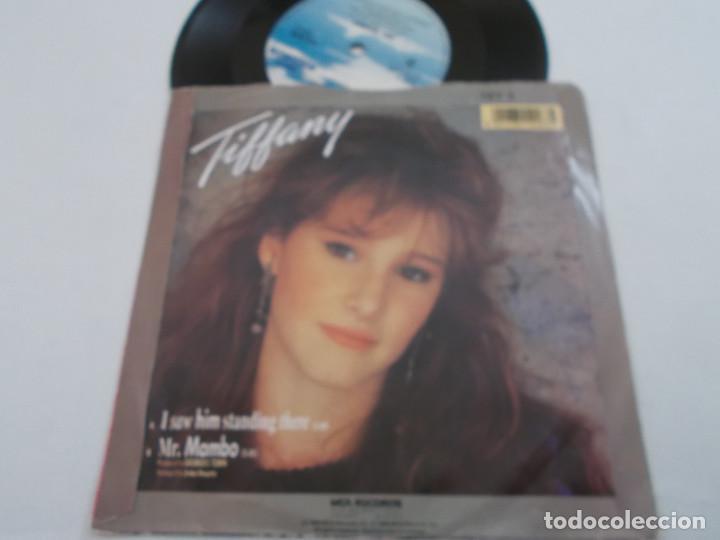 Discos de vinilo: TIFFANY. I SAW HIM STANDING THERE. - Foto 2