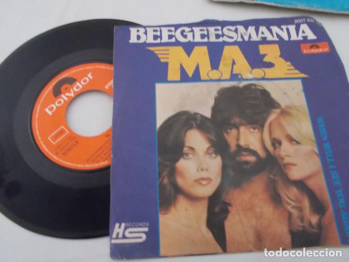 Discos de vinilo: M.A.3, BEEGEESMANIA. - Foto 2