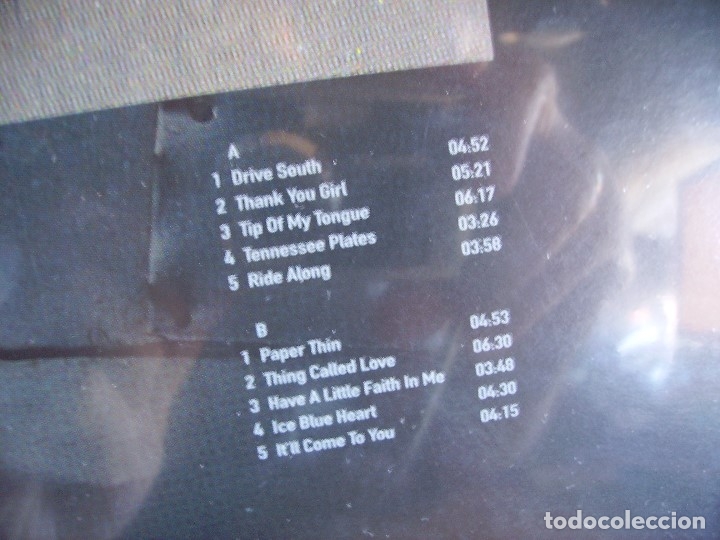 Discos de vinilo: JOHN HIATT ---- PAPER THIN - NUEVO - Foto 2