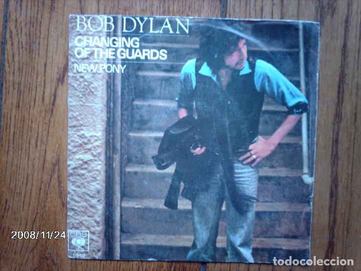 Discos de vinilo: bob dylan  - changing of the guards  +  new pony - Foto 1