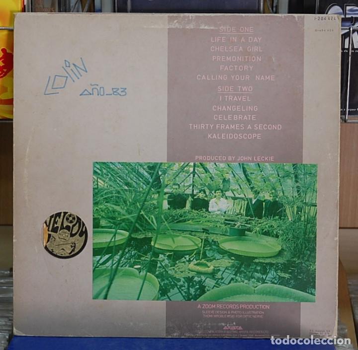 Discos de vinilo: Simple minds. Celebration. Arista 1982, ref. I-204 414. LP - Foto 2