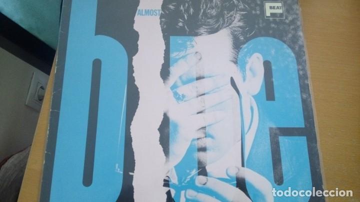 Discos de vinilo: ELVIS COSTELLO ALMOST BLUE LP 1981 - Foto 1