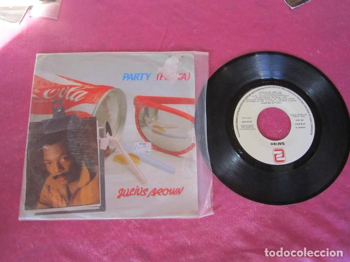 Discos de vinilo: JULIUS BROWN  PARTY 1983 SINGLE - Foto 1