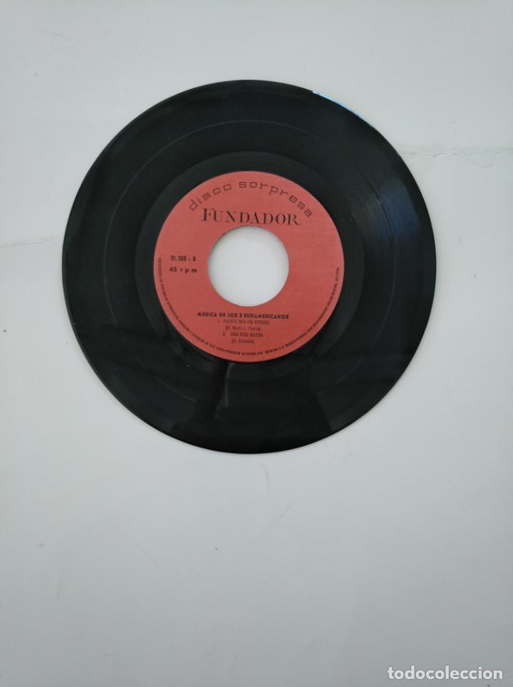 Disques de vinyle: DISCO SORPRESA FUNDADOR N&ordm; 10188. MUSICA DE LOS 3 SUDAMERICANOS. SINGLE SIN PORTADAS. TDKDS11