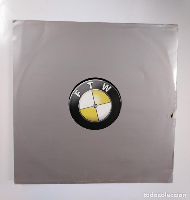 Discos de vinilo: KEEP IT BURNING. FRANK T. WALLACE VS. DJ. GARRY. LP. TDKDA53 - Foto 2
