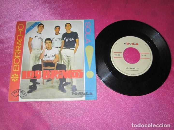 Discos de vinilo: LOS BRINCOS - BORRACHO / SOLA - SINGLE - Foto 2