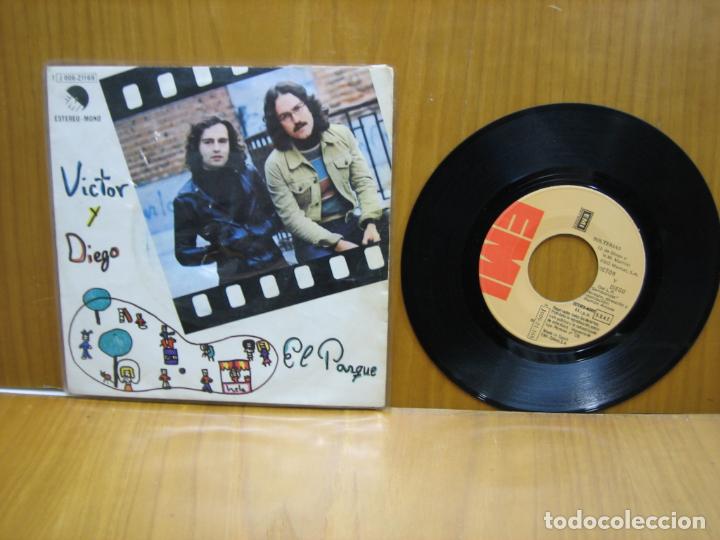 Discos de vinilo: Singles Victor y Diego - Foto 1