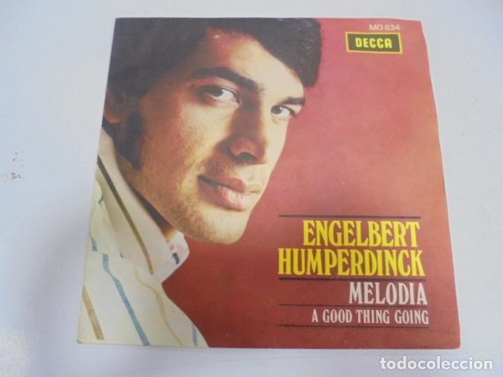 Discos de vinilo: SINGLE. ENGELBERT HUMPERDINCK. MELODIA / A GOOD THING GOING. 1969. DECCA - Foto 1