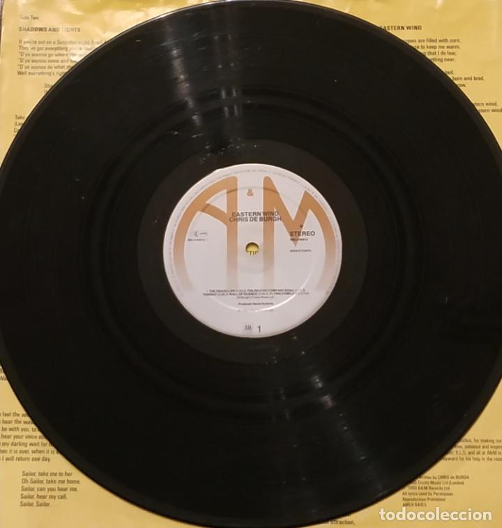 Discos de vinilo: LP CHRIS DE BURGH - EASTERN WIND - A & M 1980 - Foto 4