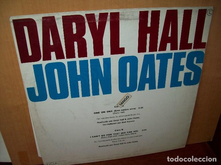 Discos de vinilo: DARYL  HALL  &  JOHN  OATES  - ONE  ON  ONE  -   MAXI  SINGLE - Foto 2