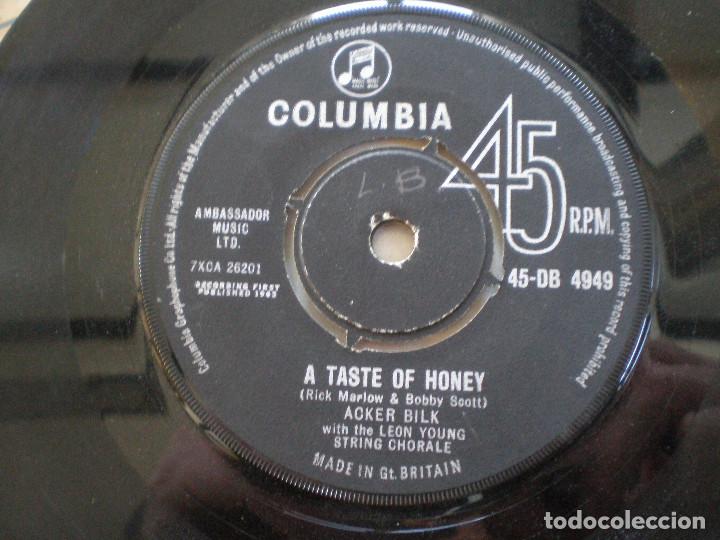 Discos de vinilo: MR. ACKER BILK -SINGLE UK 1963 - Foto 2
