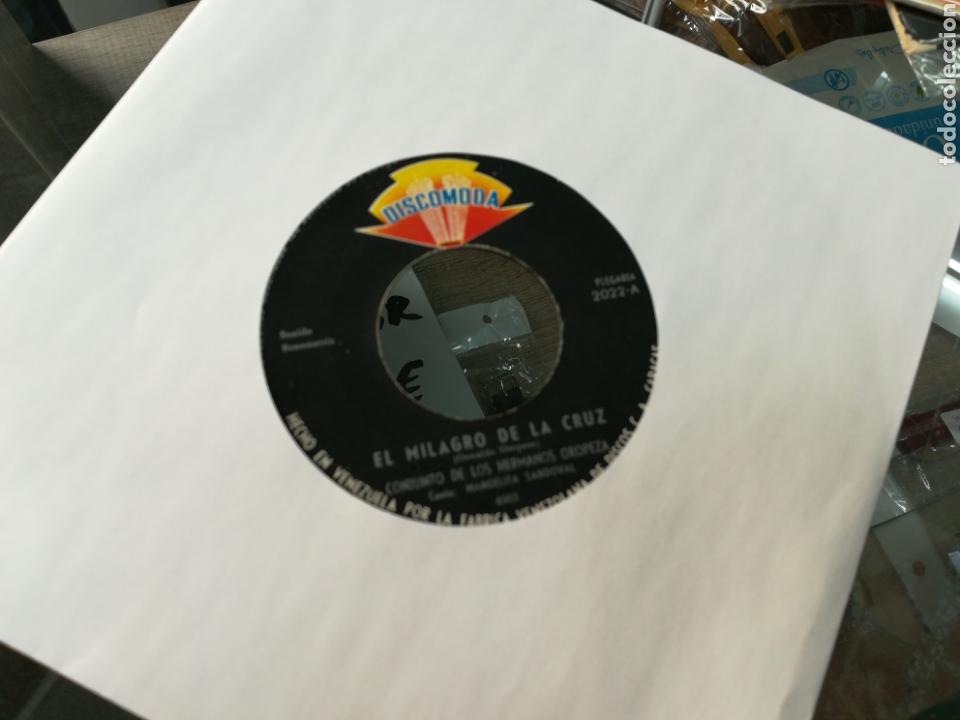 Disques de vinyle: Manuelita sandoval single el milagro de la cruz