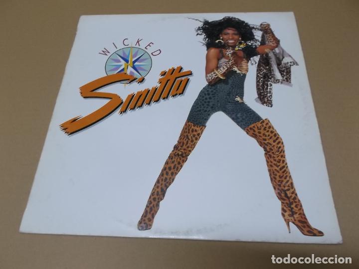 Discos de vinilo: SINITTA (LP) WICKED A&Ntilde;O 1989 - Foto 1