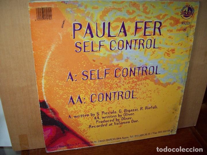 Discos de vinilo: PAULA FER - SELF CONTROL - MAXI SINGLE CARPETA ALGO DETERIORADA - Foto 2
