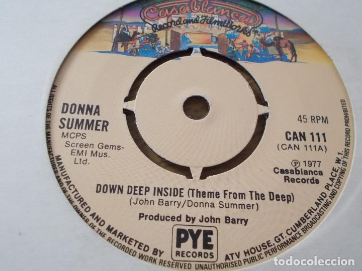 Discos de vinilo: DONNA SUMMER. DOWN DEEP INSIDE. THEME FROM THE DEEP. - Foto 3