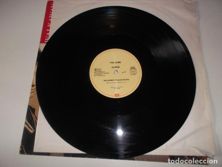 Discos de vinilo: The Game Walk Away 1989 emi - Foto 3