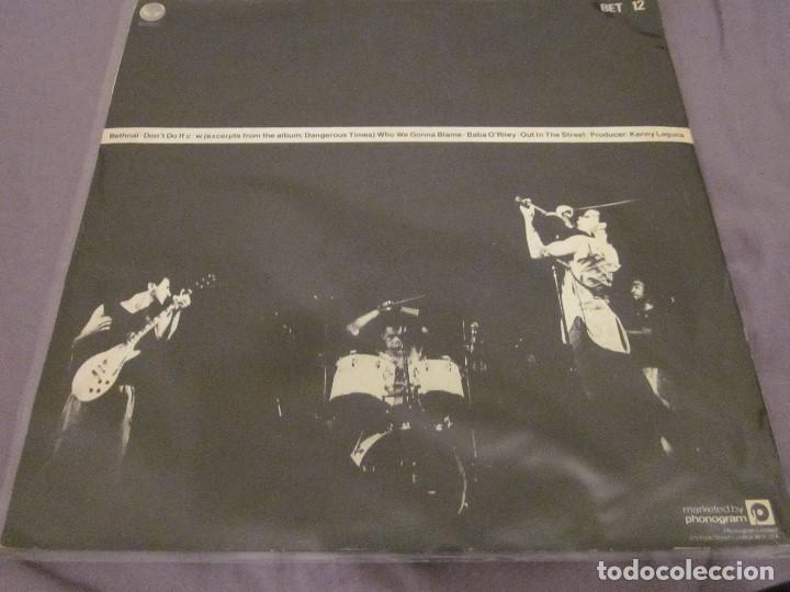 Discos de vinilo: BETHNAL - DONT DO IT - MAXISINGLE EDICION INGLESA DEL A&Ntilde;O 1978. - Foto 2