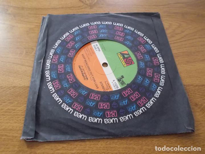 Discos de vinilo: LINER. KEEP REACHING OUT FOR LOVE. NIGHT TRAIN. - Foto 1