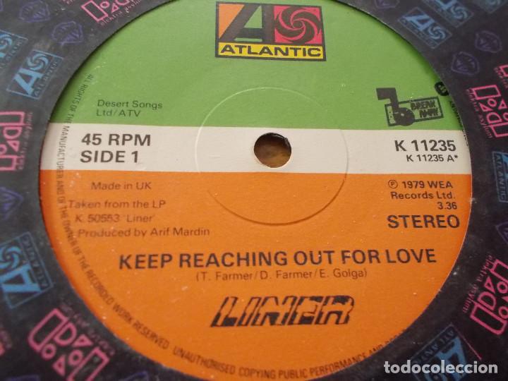 Discos de vinilo: LINER. KEEP REACHING OUT FOR LOVE. NIGHT TRAIN. - Foto 2