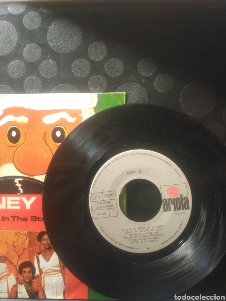 Discos de vinilo: Boney M,dancing in the streets - Foto 3